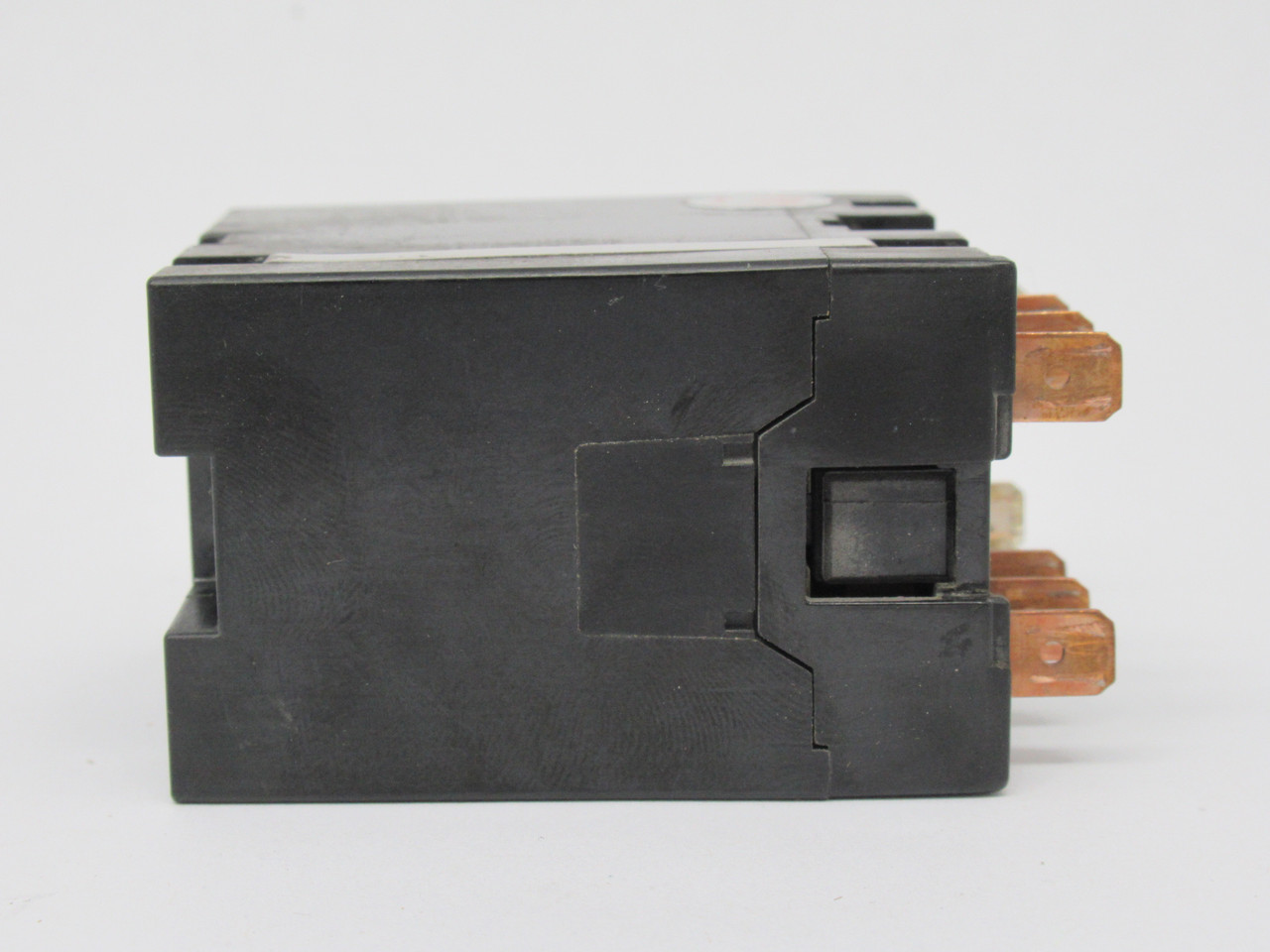 Yaskawa HP-20GU Magnetic Contactor 24VDC Coil 56A 600VAC USED