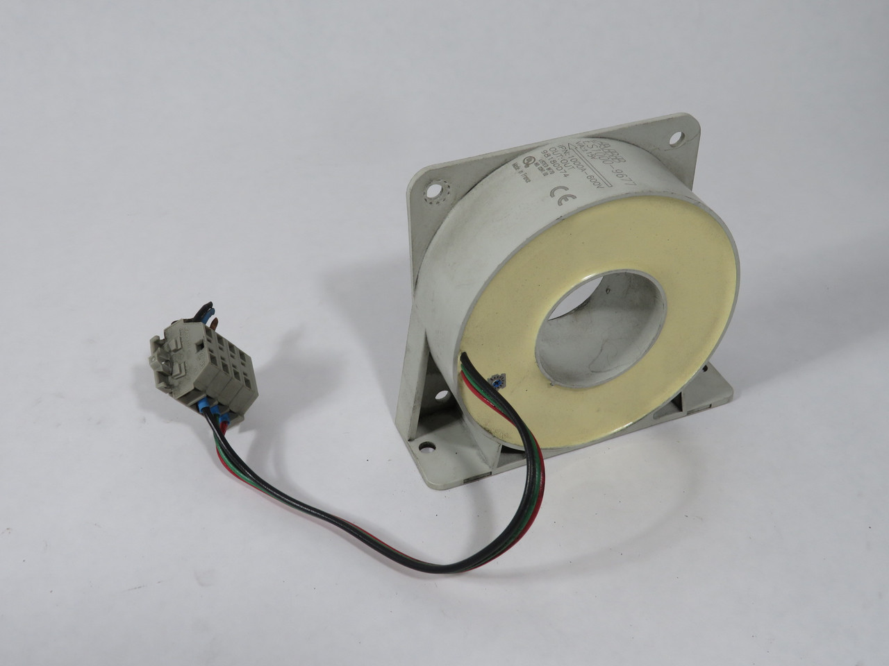 ABB ES1000-9677 Current Transducer 1000A 600V VA: +/- 15V USED