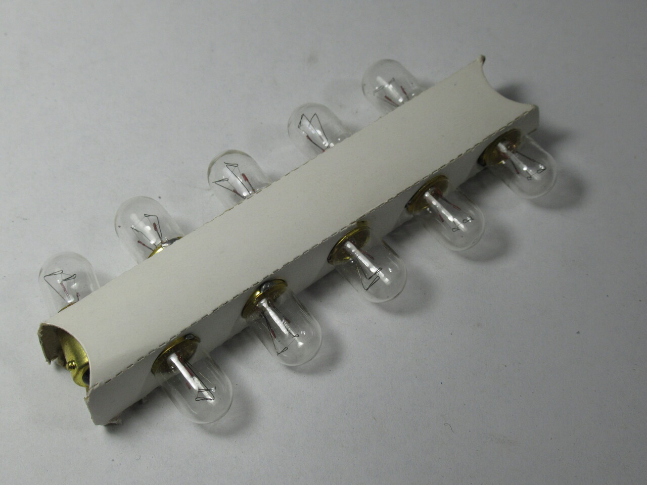 Standard 756 Miniature Lamp 14V 0.08A 10 Pack NEW