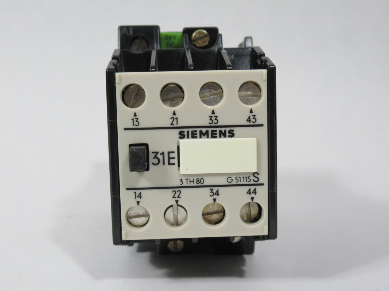Siemens 3TH8031-0B Contactor 24VDC 3NO 1NC 16A NOP