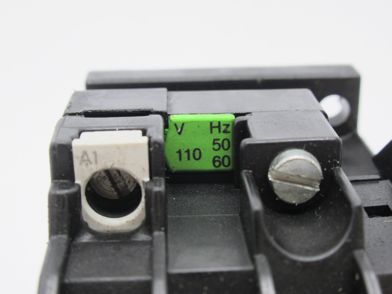 Siemens 3TF4010-0AF0 Contactor 110VAC 50/60Hz 9A 1NO USED