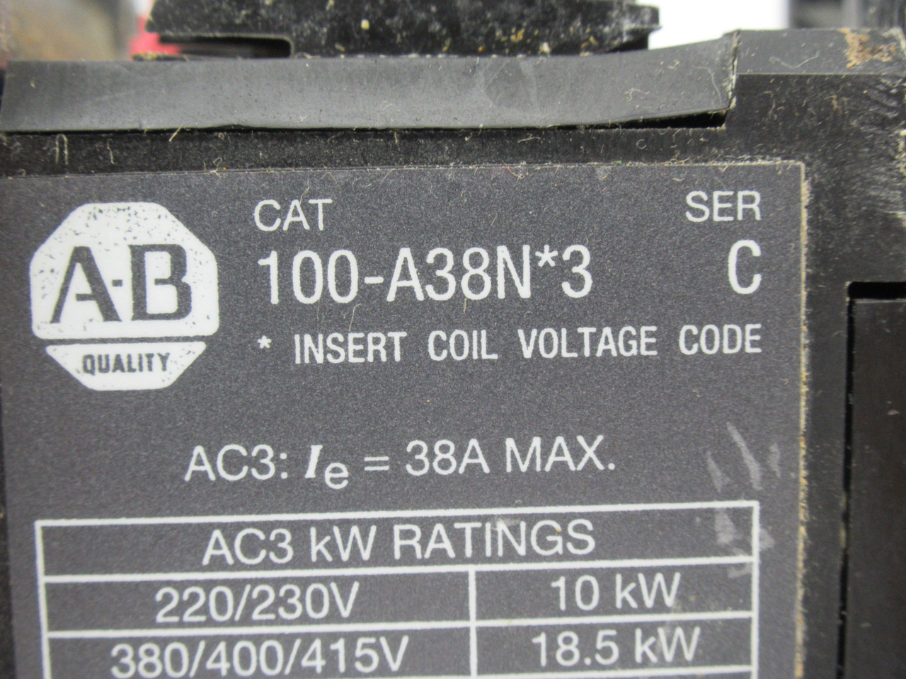 Allen-Bradley 100-A38ND3 Contactor Ser. C 110/120V 50/60Hz 3P 690V 38A USED