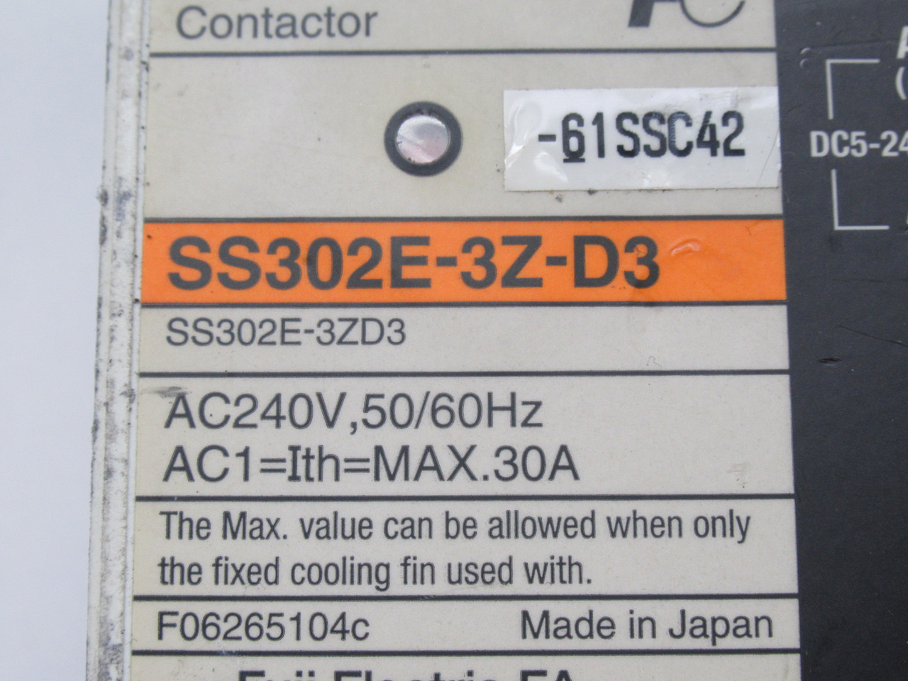Fuji Electric SS302E-3Z-D3 Solid State Contactor 5-24VDC 240VAC 50/60Hz USED