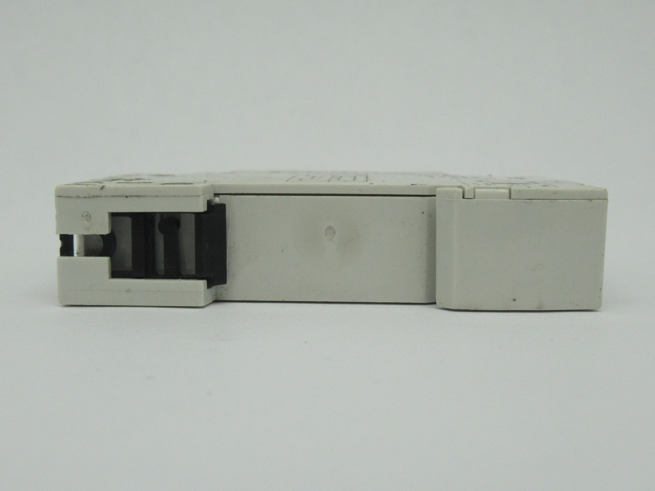 Crouzet 88-826-125 Timer Relay MBR1 24VDC 0.1s-100h 24-240VAC 50/60Hz USED