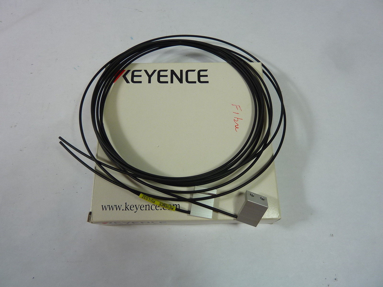 Keyence FU-L53Z Fiber Optic Sensor ! NEW !