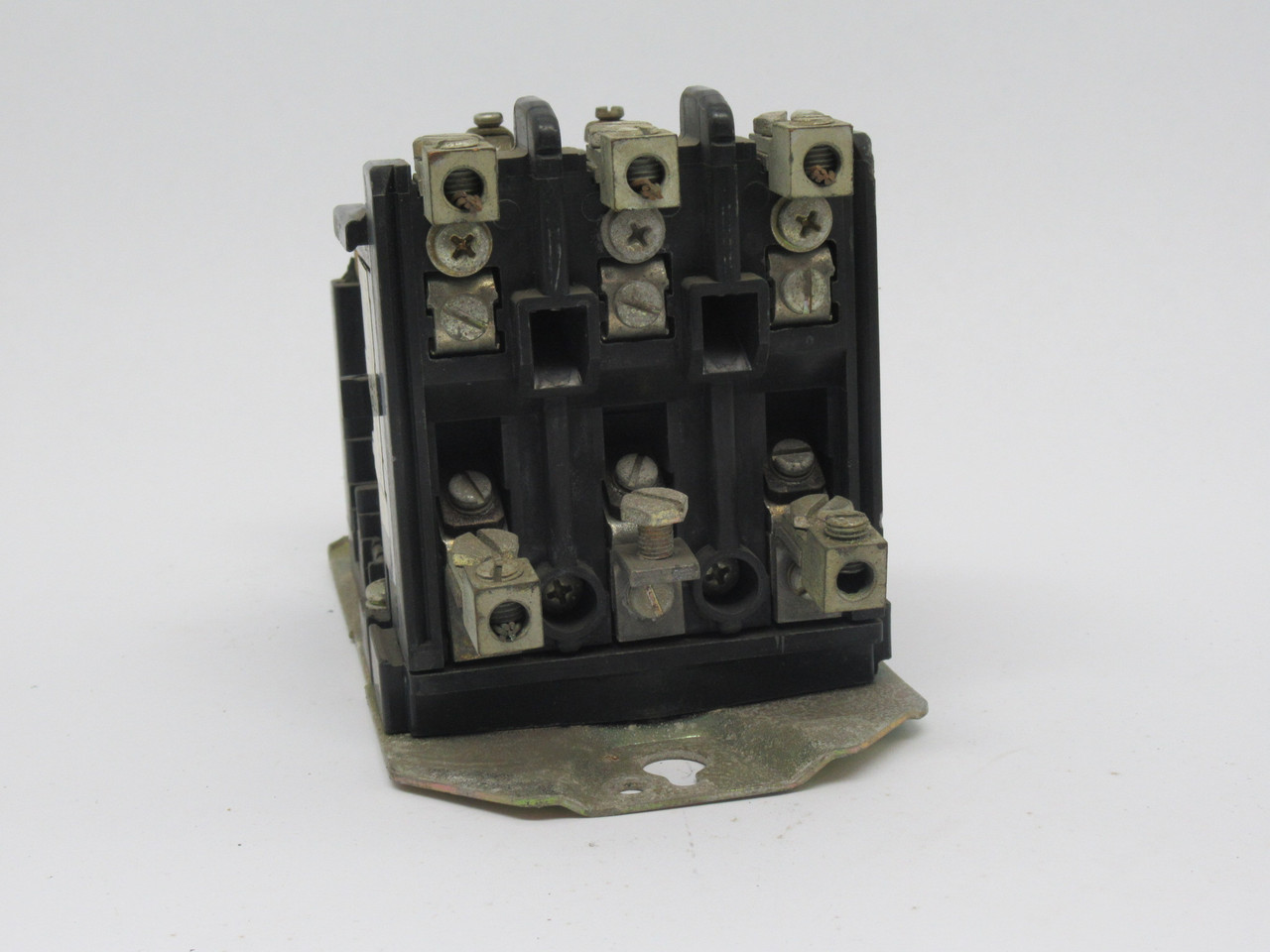 Allen-Bradley 500L-COD93 Lighting Contactor Ser. A 110/115-120V 50/60Hz 60A USED