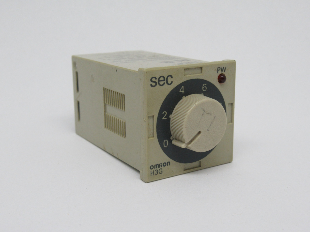 Omron H3G-8C-100/110/120VAC-10S Solid State Timer 100/110/120VAC 0-10s USED