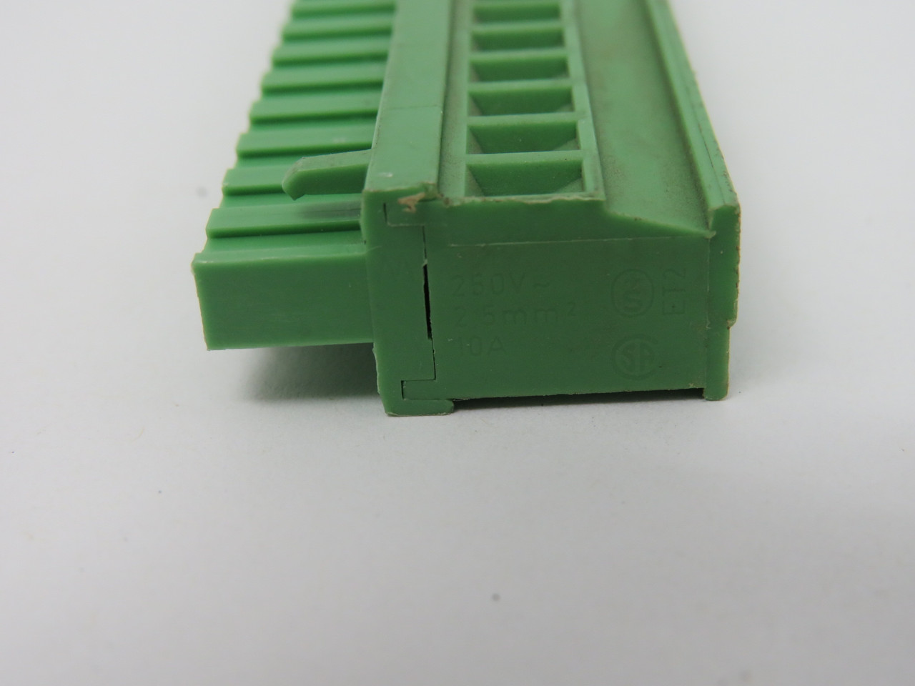 Phoenix Contact MVSTBR-2.5/20-ST-5.08 Green PCB Connector 10A 250V 20Pos USED