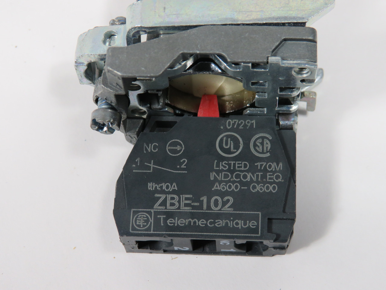 Telemecanique XB4BS442 Turn-to-Release Push Button 1NC 30mm Red Head USED