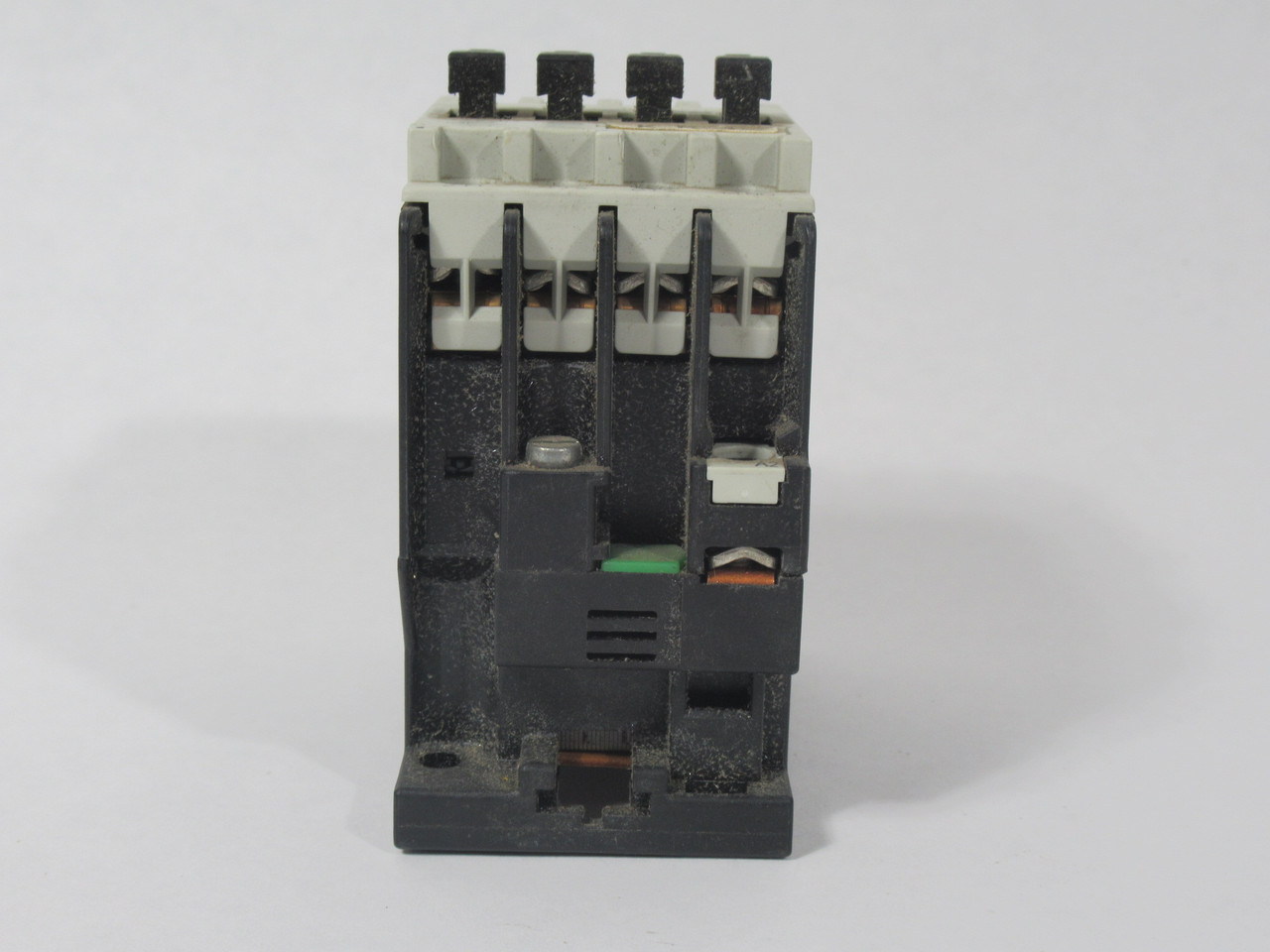 Siemens 3TF3010-0AC2 Contactor 24VAC 50/60Hz 9A 3-Pole USED