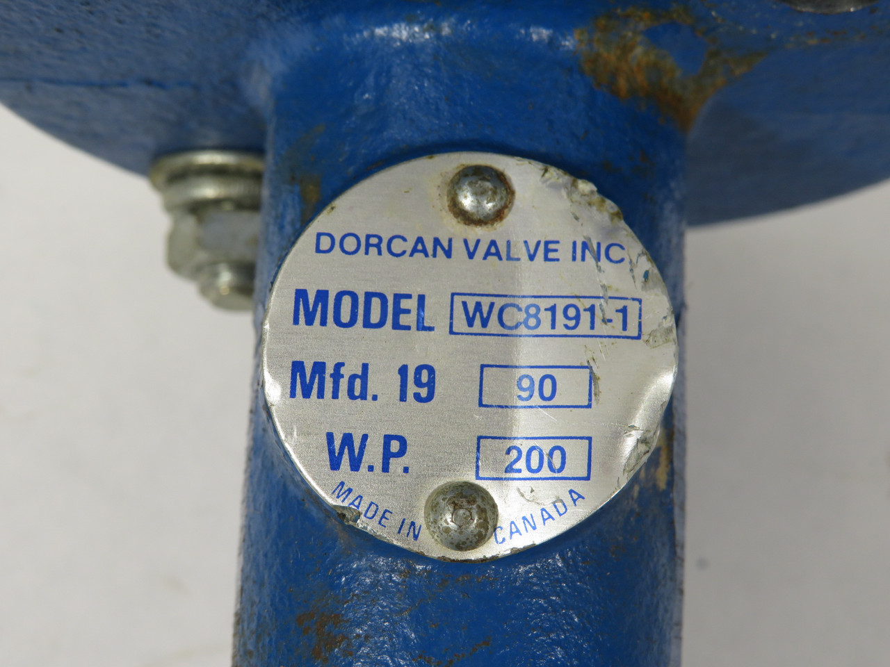Dorcan WC8191-1 Wafer-Style Butterfly Valve 4" Ductile Iron 200 psi USED