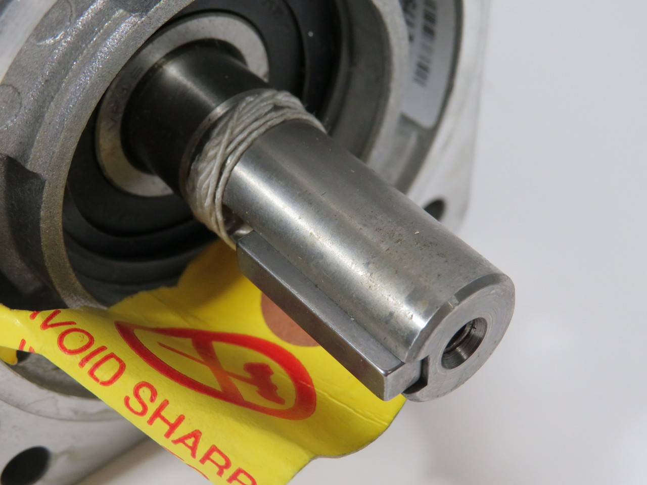 Allen-Bradley MPL-A320P-SJ74AA AC Servo Motor 1.8HP 5000RPM SHELF WEAR NOP