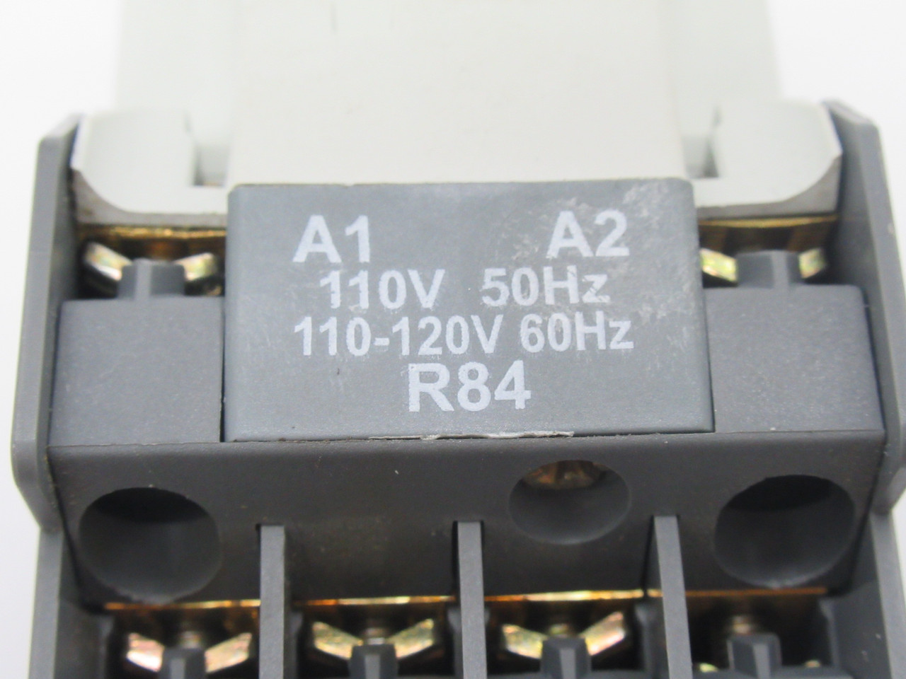 ABB UA16-30-10R Contactor 110/110-120V 50/60Hz 3NO USED