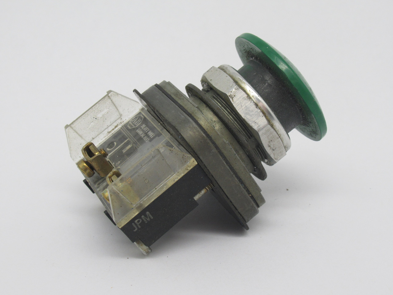 Allen-Bradley 800T-D1D1 Ser. T Momentary Contact Push Button Green 1NO 600V USED