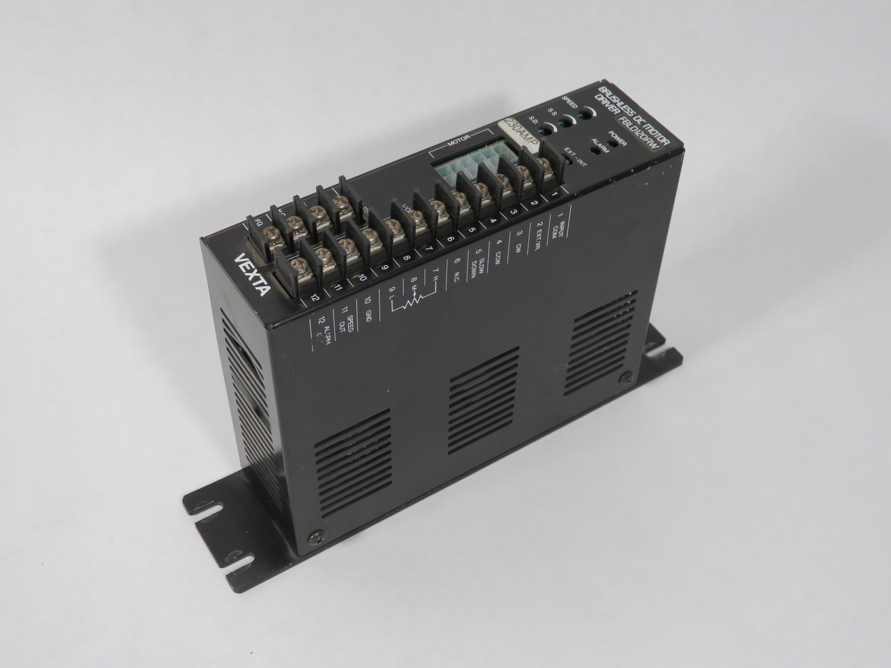 Oriental FBLD120AW Brushless DC Motor Driver 100-115VAC 3A 50/60Hz. USED