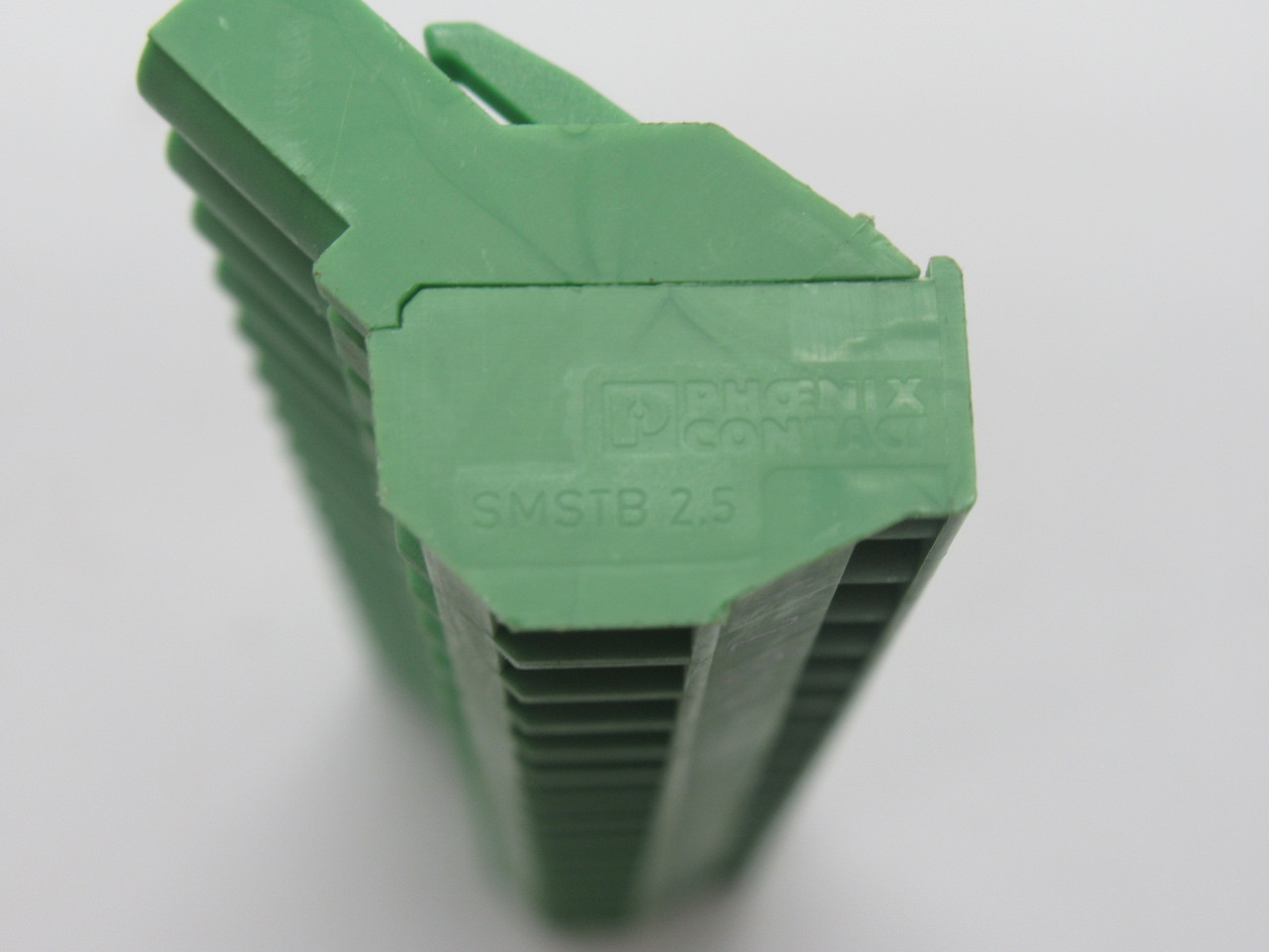 Phoenix Contact SMSTB2,5/16-ST-5,08 PCB Connector Green 2.5mm 12A 16-Pos. USED