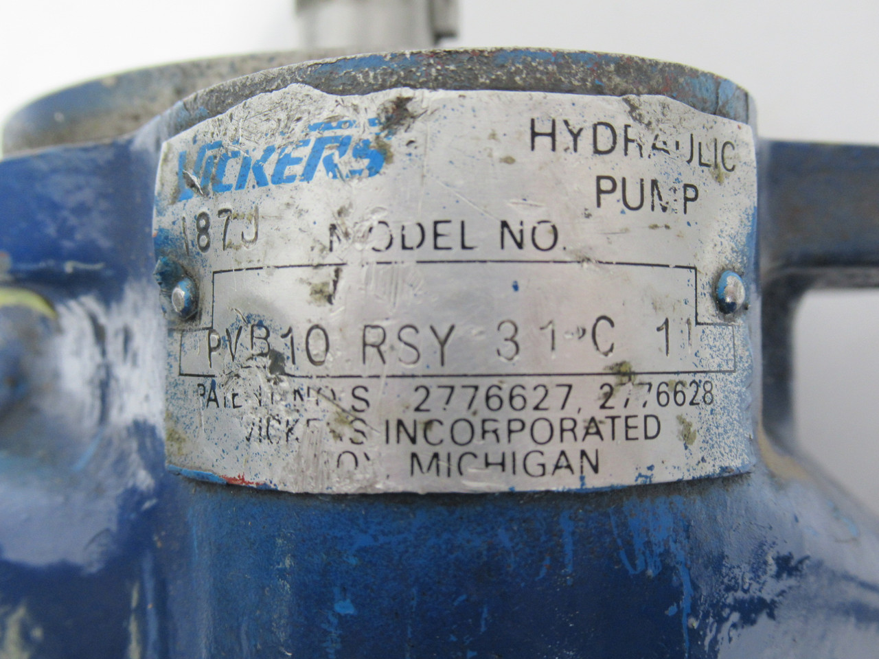 Vickers PVB10-RSY-31-C-11 Hydraulic Piston Pump 17-210 bar 3000 psi 1800RPM USED