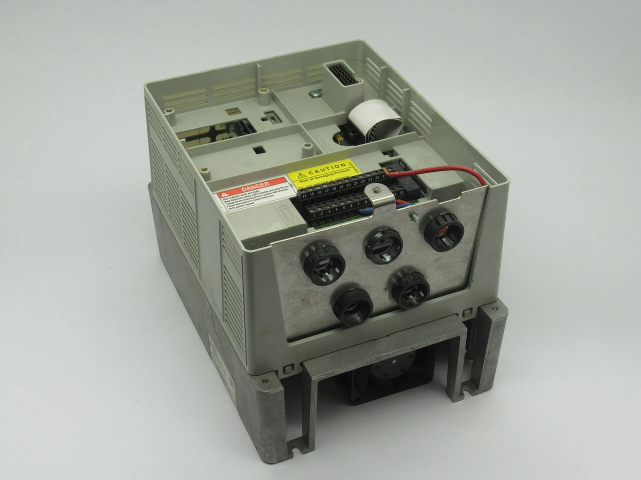 Allen-Bradley 20AD5P0A0AYNNNNN Ser. A Powerflex 70 AC Drive *MISSING COVER* USED