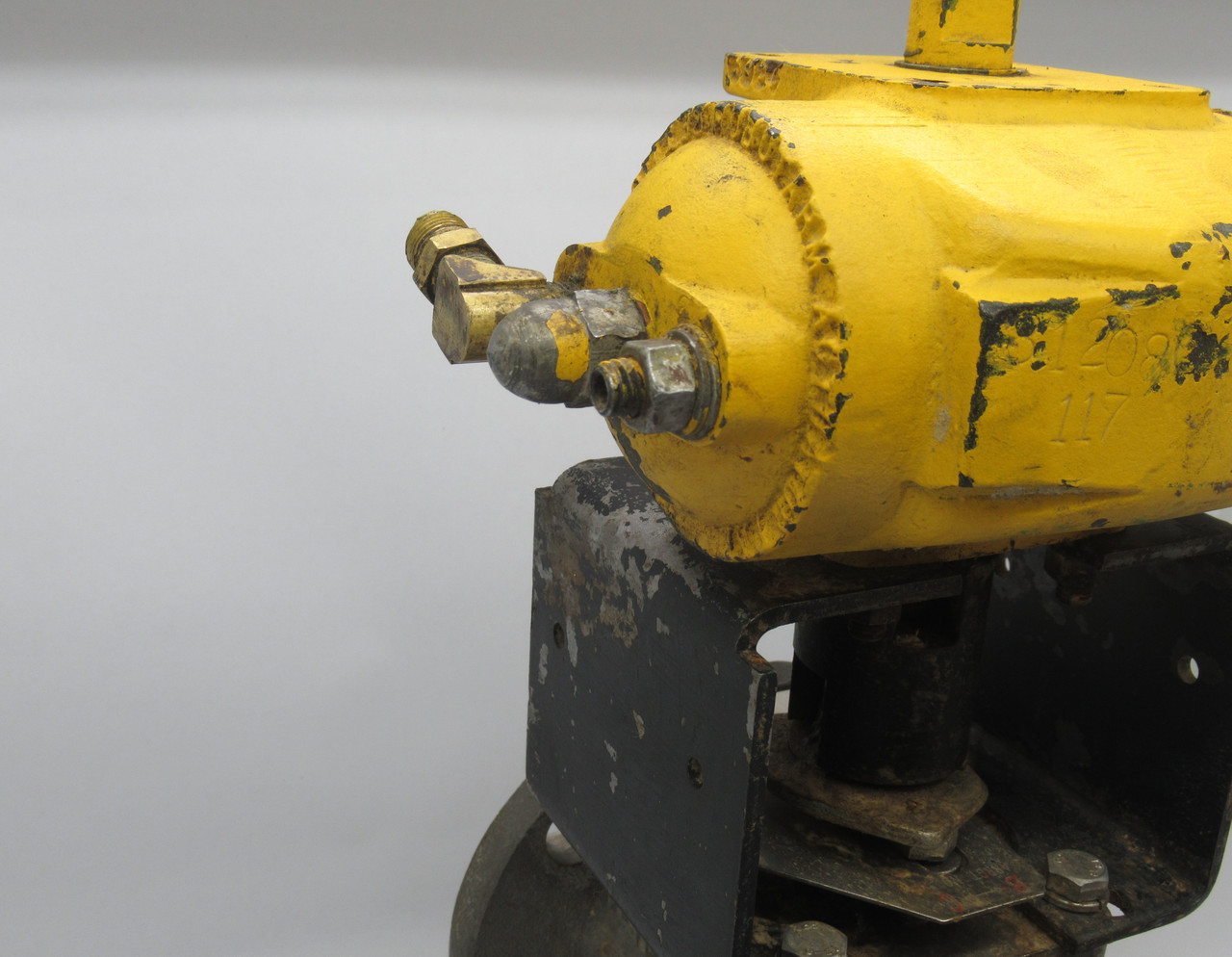 GH Bettis 40987 CB315 Pneumatic Actuator Assembly 120 psi USED