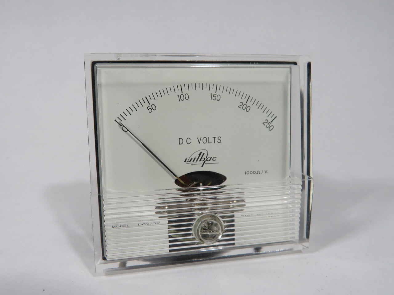 Wilbac DC Voltmeter 0-250VDC 2-1/2" Diameter P/N 12290 NOP