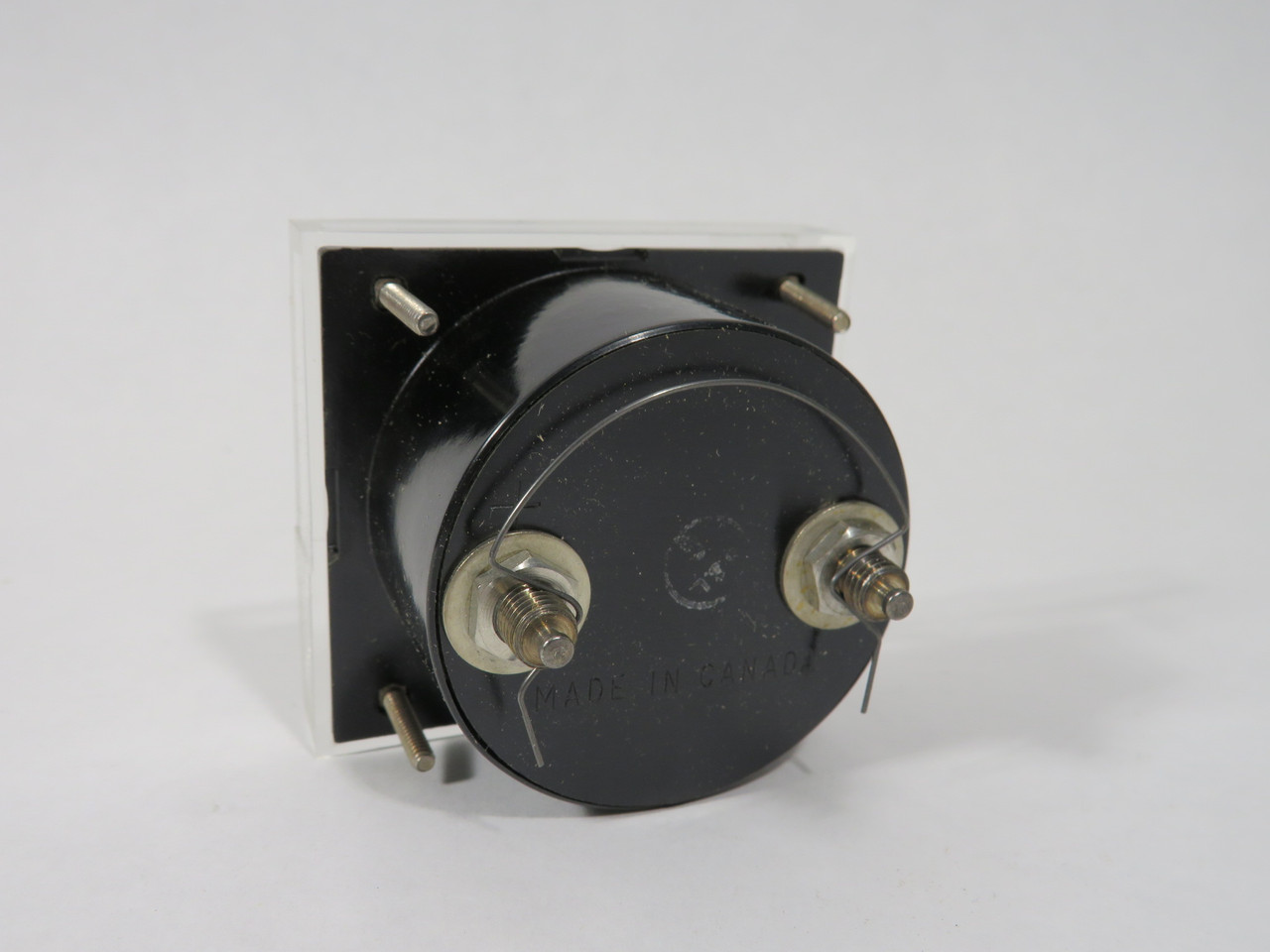 Wilbac DC Voltmeter 0-250VDC 2-1/2" Diameter P/N 12290 NOP