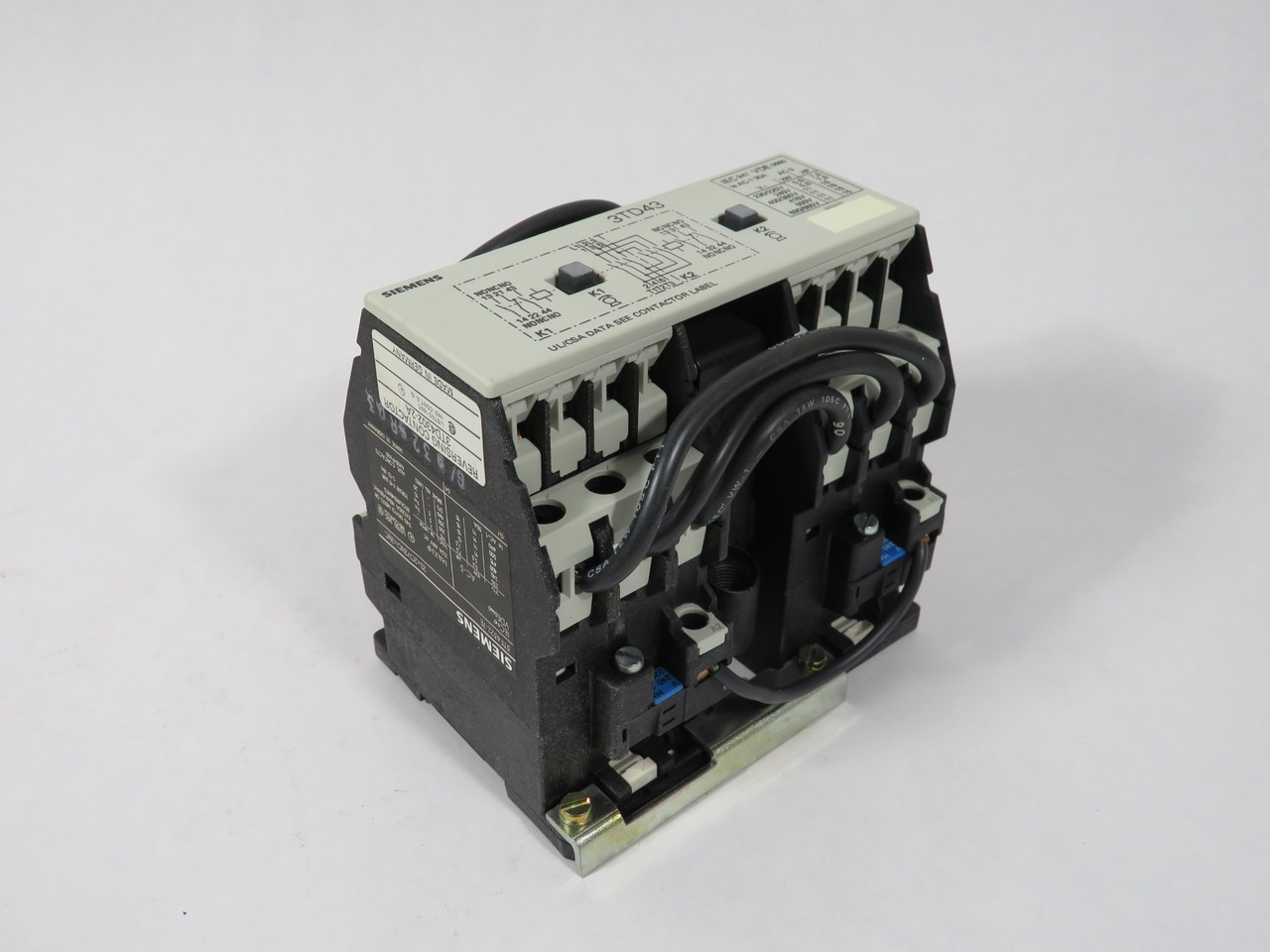 Siemens 3TD4302-2AP6 Reversing Contactor 220V@50Hz 240V@60Hz NOP