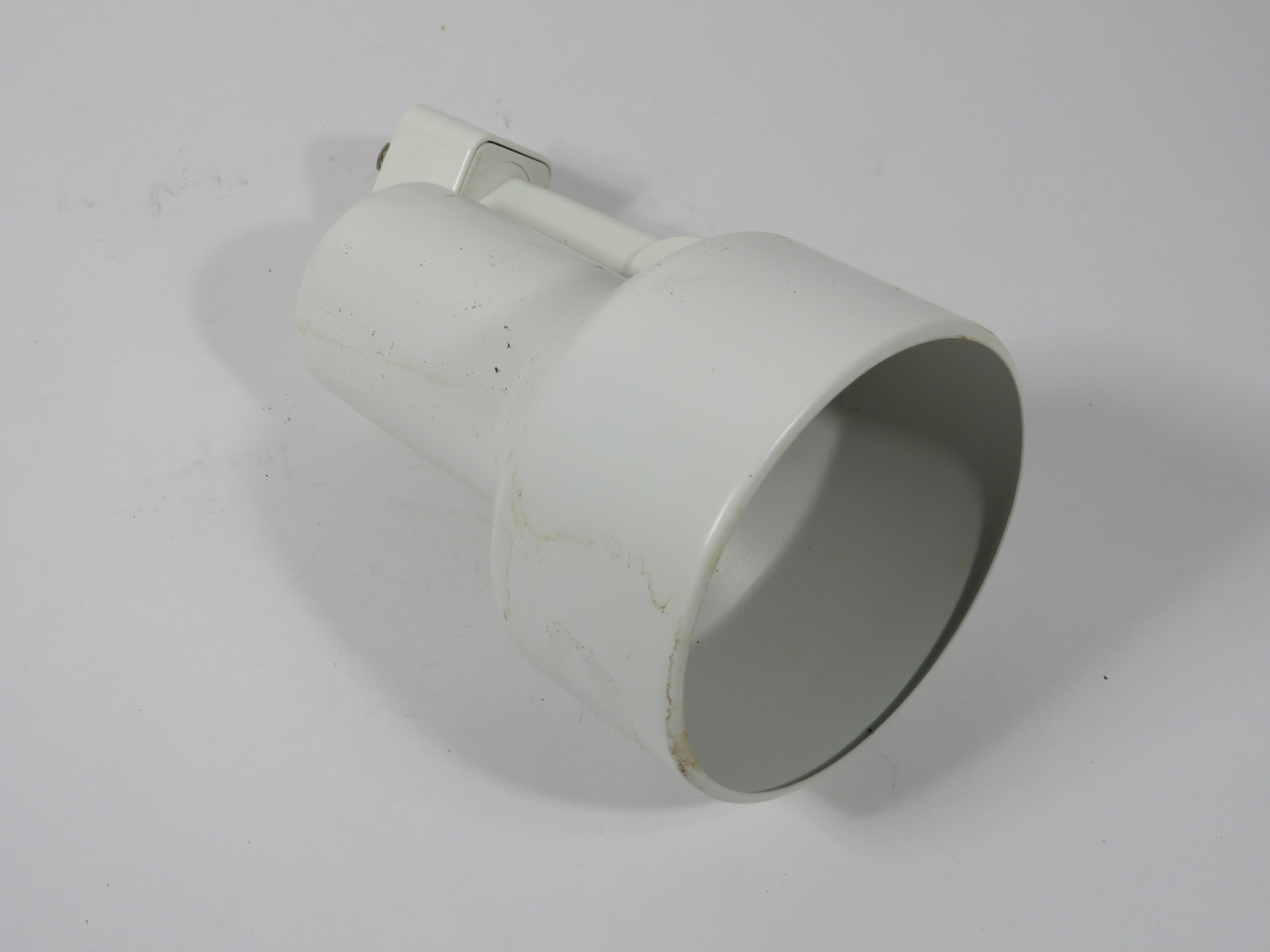 Cooper L-730-PX Halo White Continental Cylinder Lamp Holder SHELF WEAR NEW