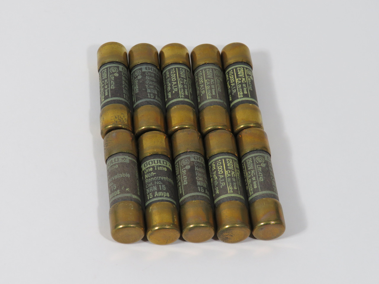 Gould Shawmut NRN15 One-Time Fuse 15A 250V 10-Pack BOX DAMAGE NEW