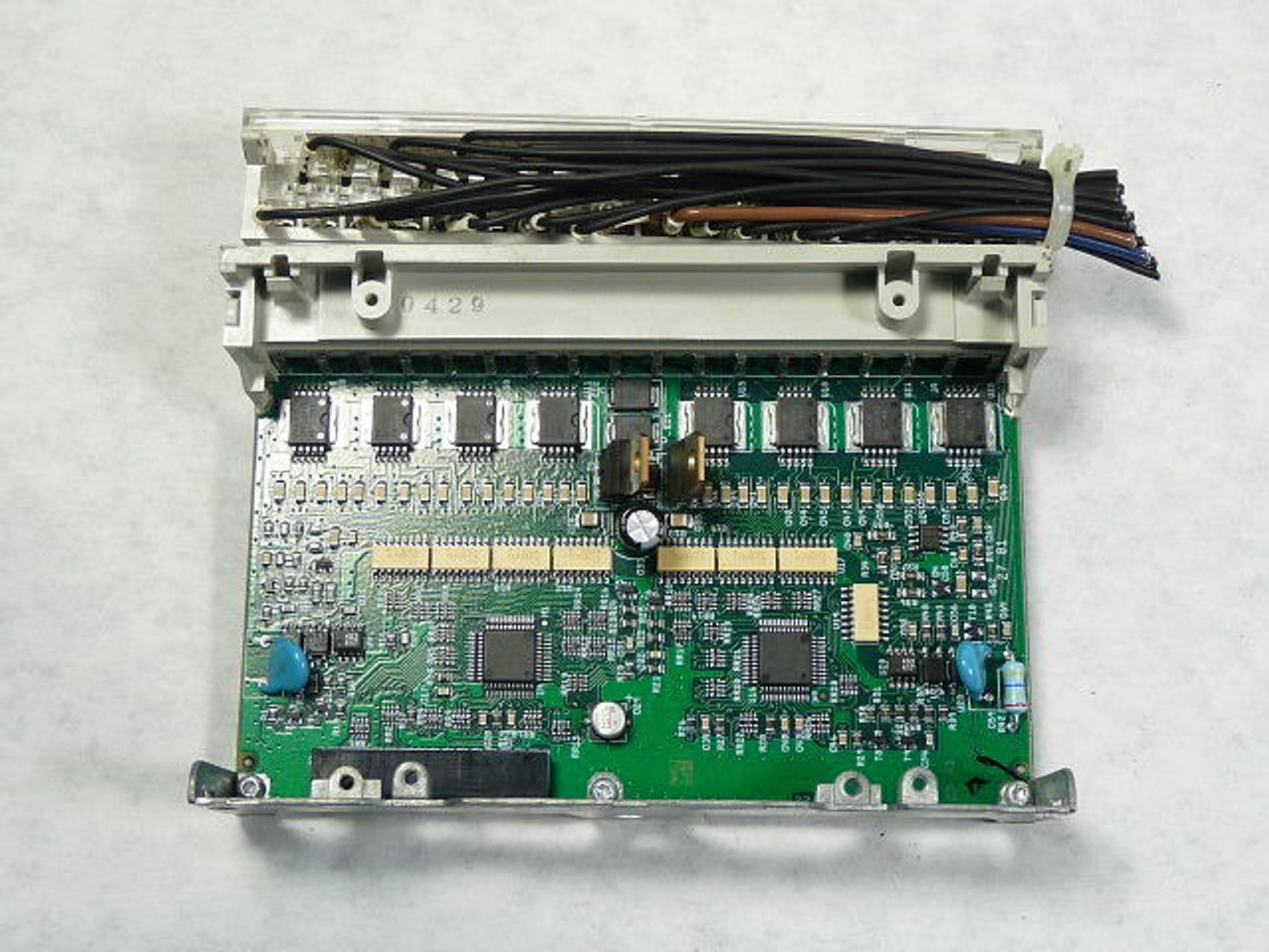 Telemecanique TSXDSX32T2 TSX Micro Output Module 32Q 24VDC USED