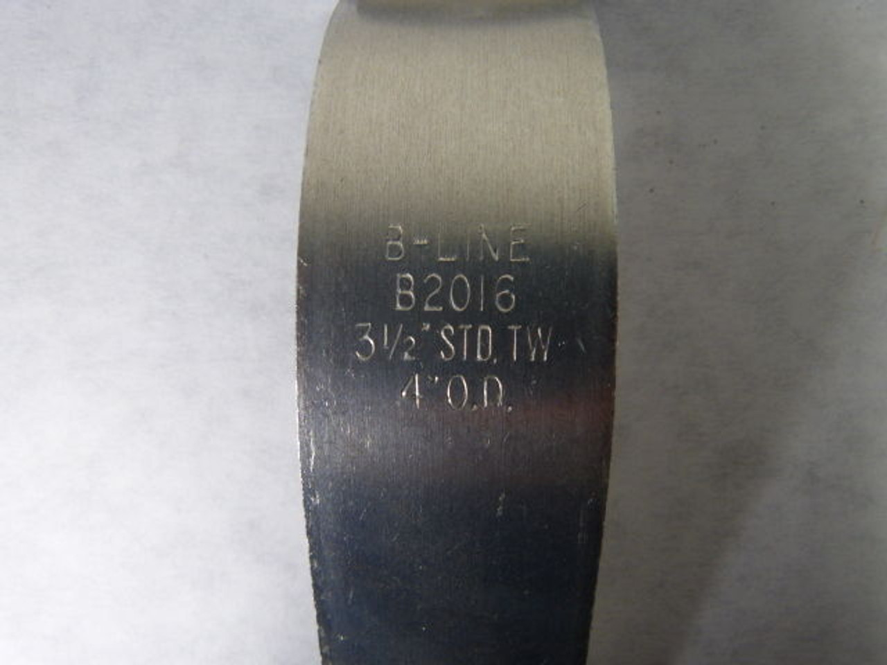 Cooper B-Line B2016 Conduit Clamp 3-1/2" Lot Of 36 NEW