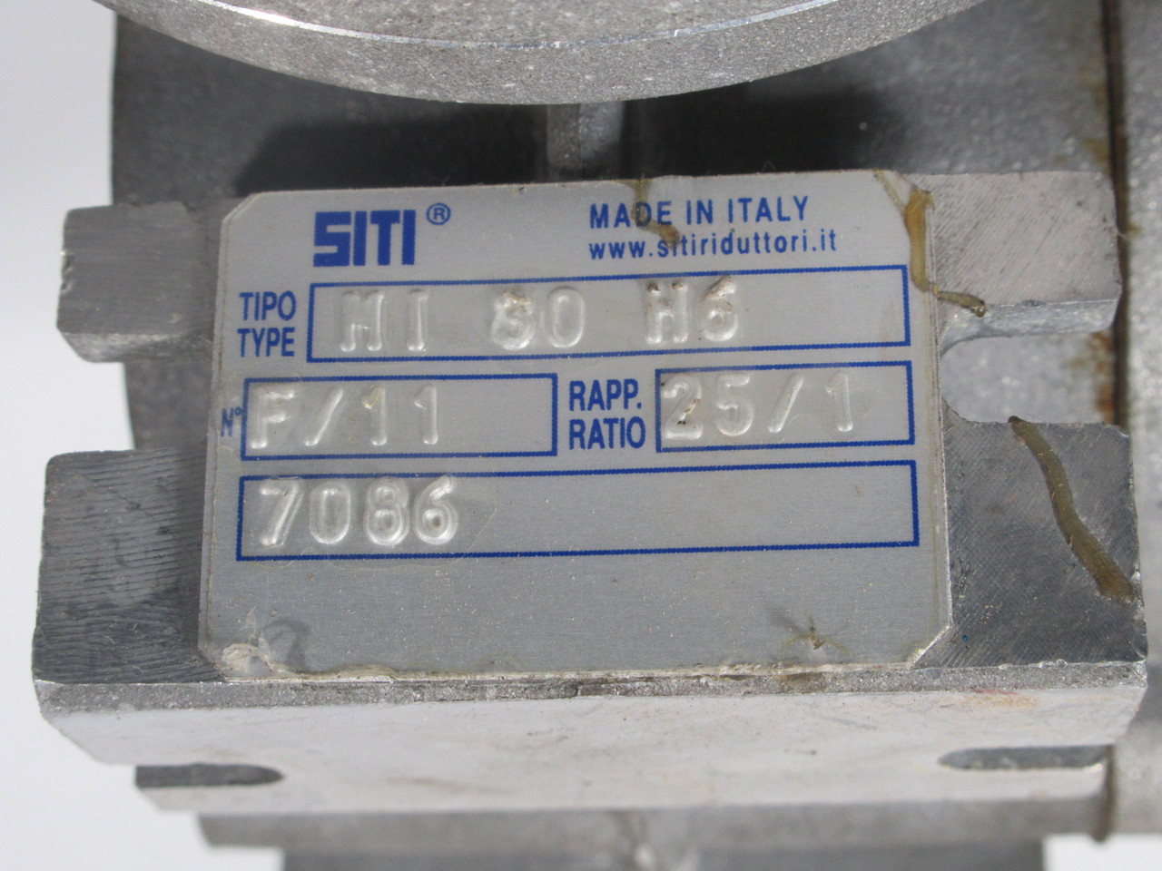 Lafert 0.18HP 1630RPM 333/575V TEFC 3Ph C/W Gear Reducer 25:1 Ratio USED