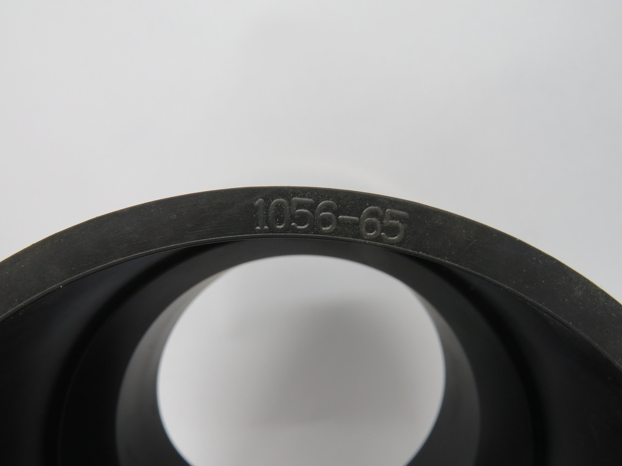 Fernco 1056-65 Flexible Rubber Coupling 146mmH 162mmTW 141mmBW NOP