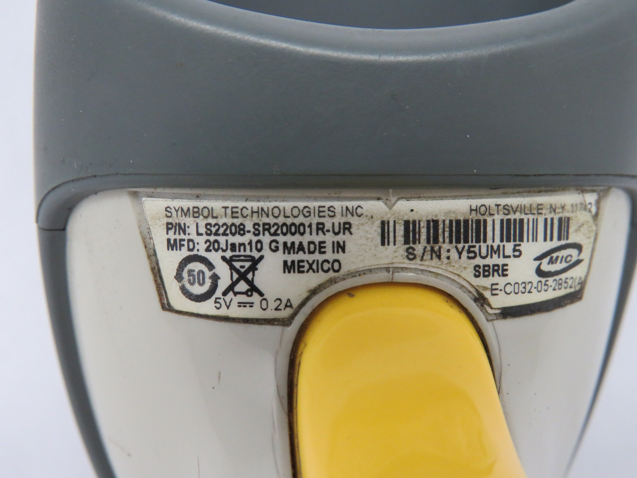 Symbol LS2208-SR20001R-UR Barcode Scanner 5VDC 0.2A USED