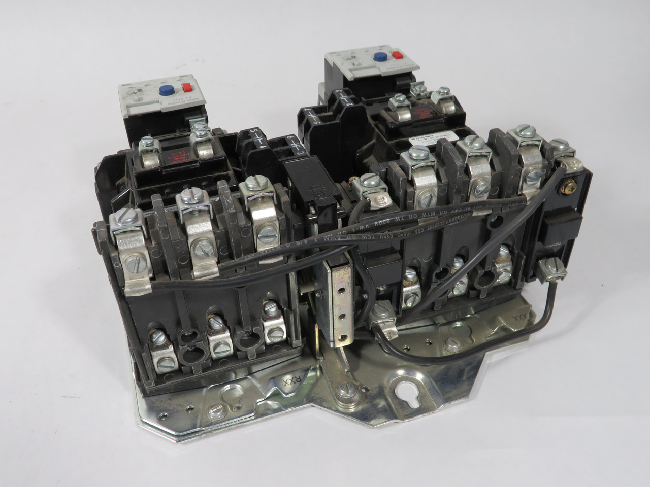 Allen-Bradley 520F-AOD-E1+-E1+ Series E Starter 115-120V@60Hz 110V@50Hz USED