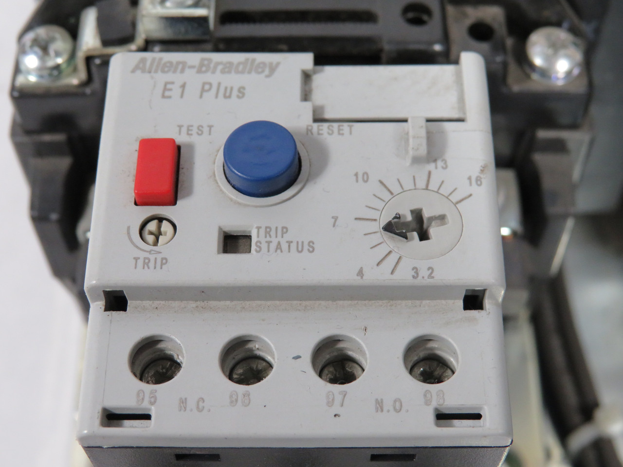 Allen-Bradley 520F-AOD-E1+-E1+ Series E Starter 115-120V@60Hz 110V@50Hz USED