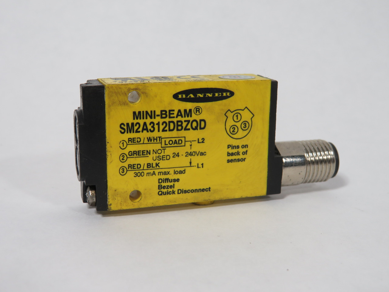 Banner SM2A312DBZQD Mini Beam Photoelectric Diffuse Sensor MISSING COVER USED