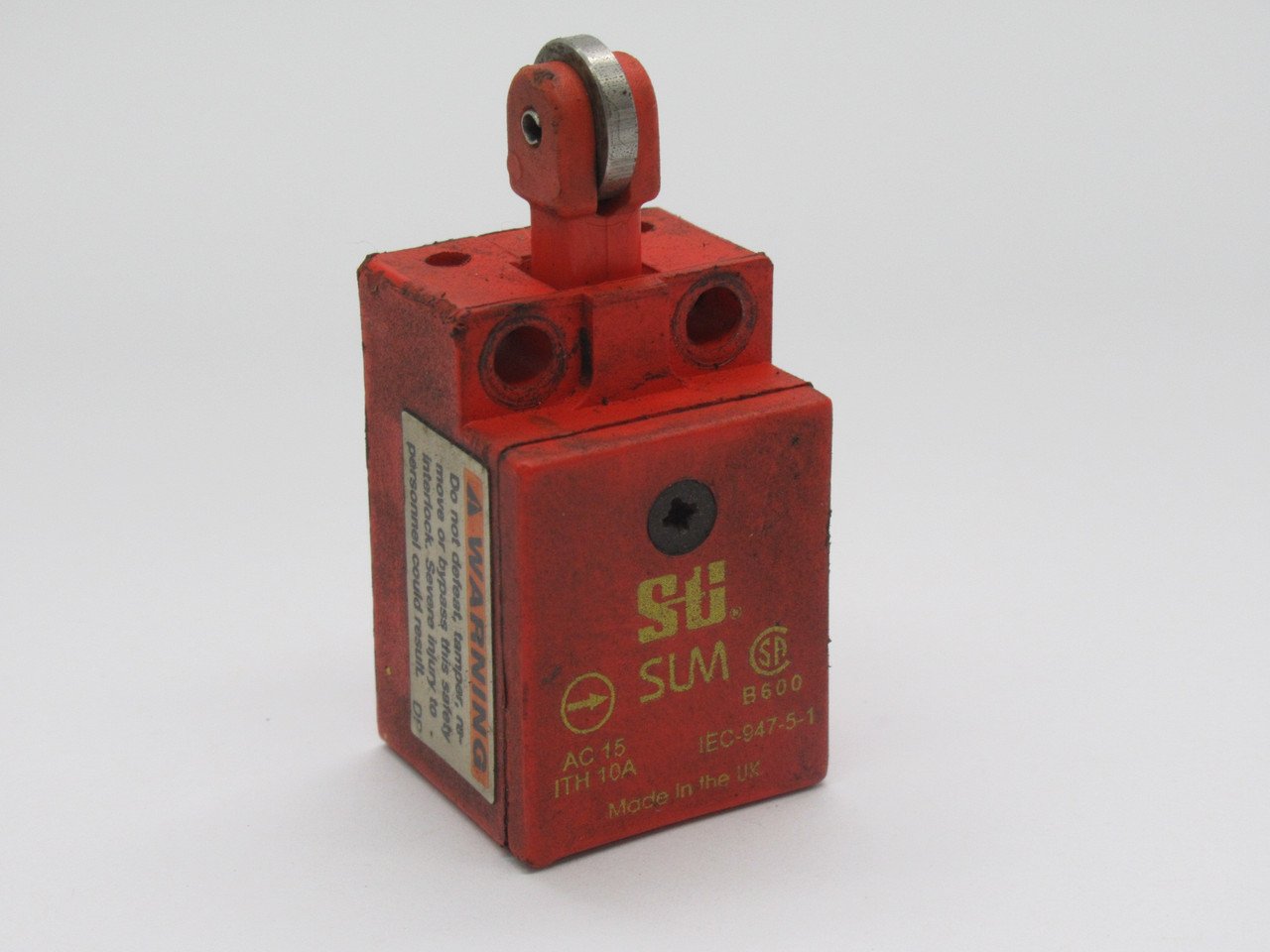 STI 44511-0020 SLM Mini Safety Limit Switch 1NC 1NO 10A USED