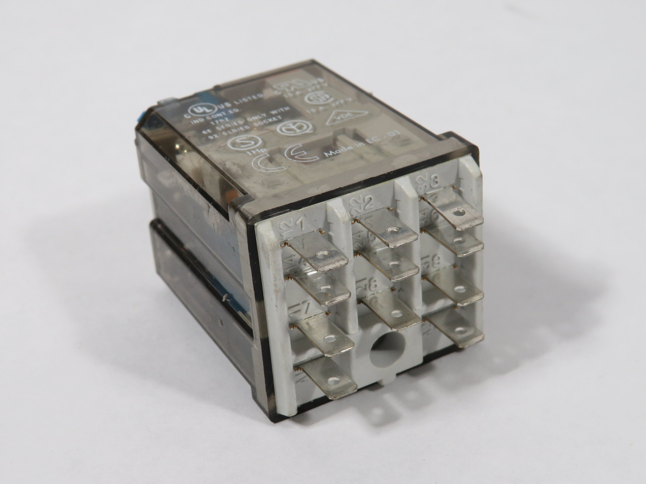 Finder 62.33.9.012.0040 Plug-In Power Relay 12VDC 16A@250VAC 11-Blade USED