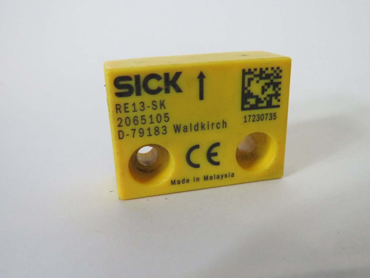 Sick RE13-SK 2065105 Actuator for Magnetic Safety Switch USED