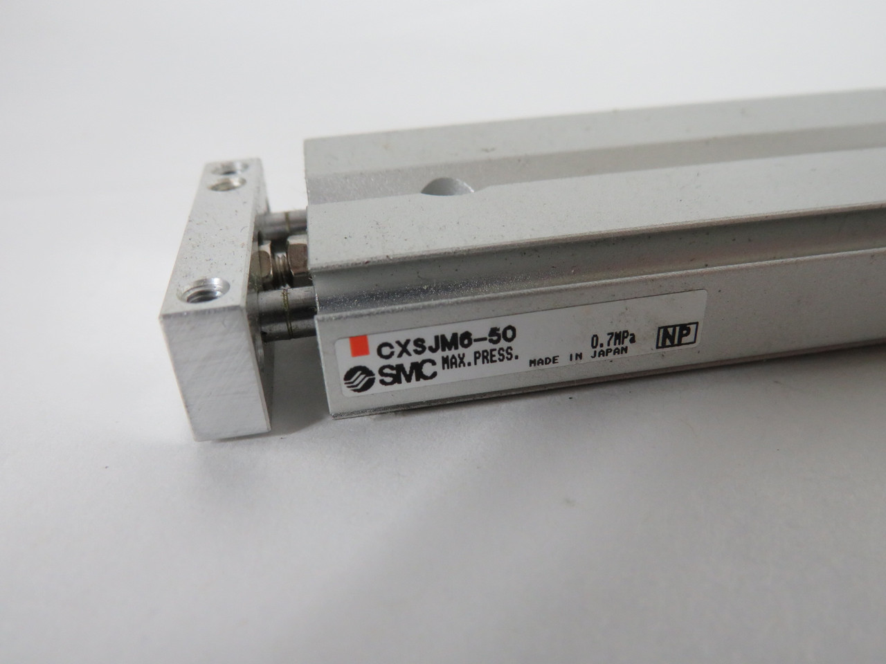 SMC CXSJM6-50 Pneumatic Cylinder 6mm Bore 50mm Stroke BOX DAMAGE NEW