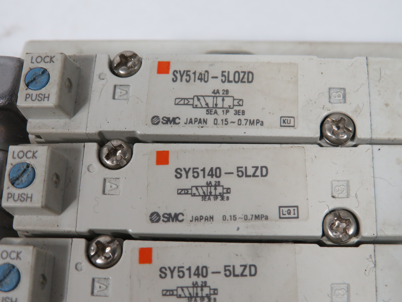 SMC SY5140-5LZD Solenoid Manifold Assembly 6-Station 24VDC 0.15-0.7 MPa USED