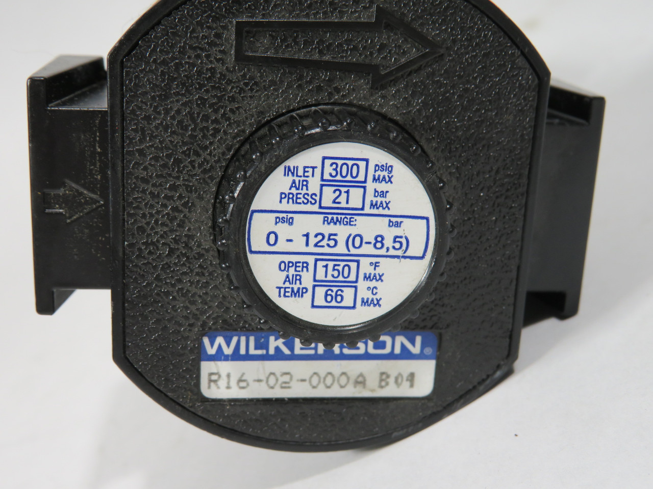 Wilkerson R16-02-000A Pressure Regulator 0-125 psi 1/4" NPT USED