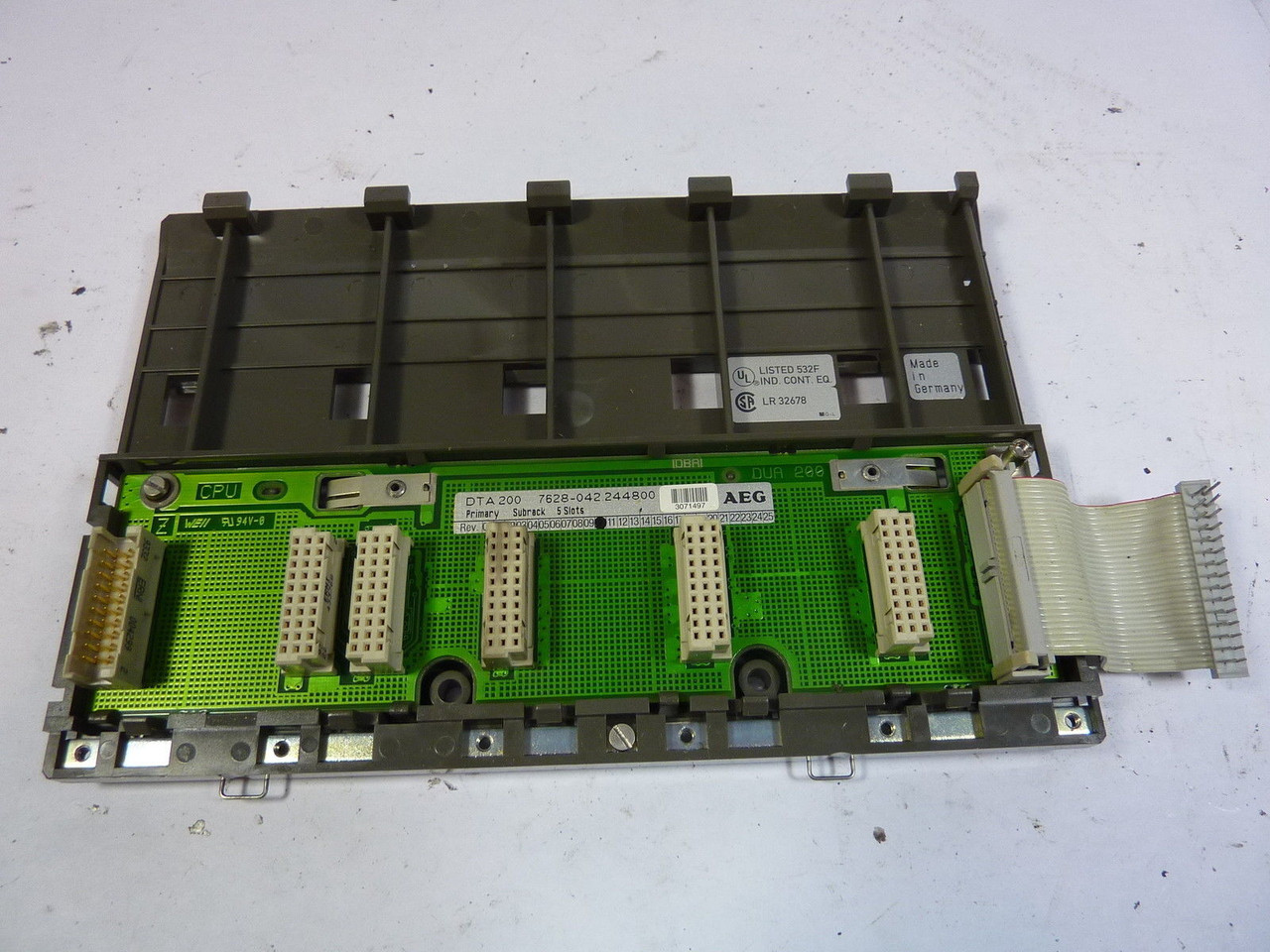 Modicon DTA-200 Primary 5 Slot Rack USED