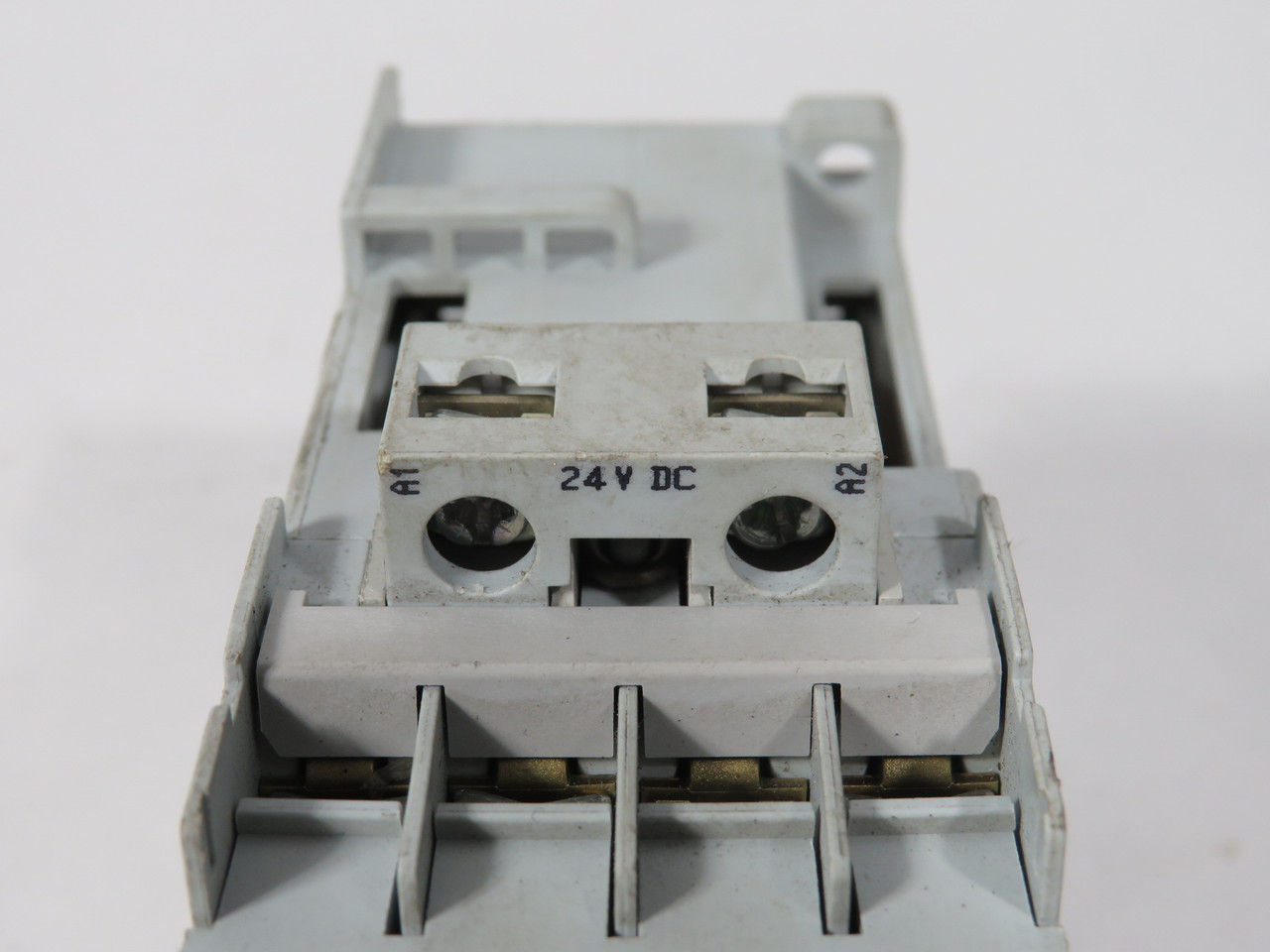 Allen-Bradley 700-CF400ZJ Control Relay 24VDC 20A 4NO USED