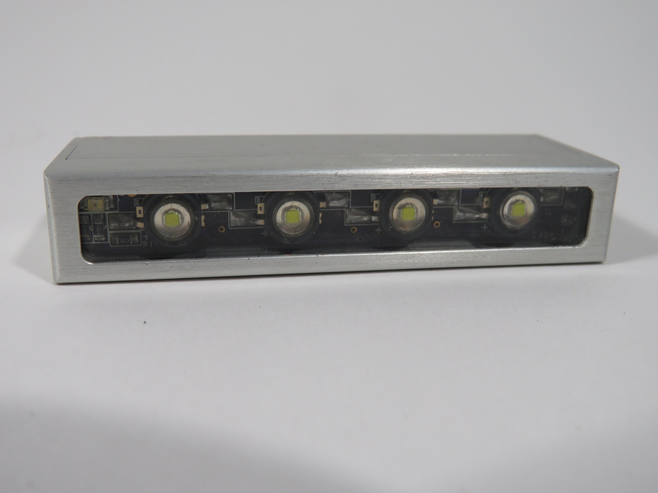 Generic OPBL4V04.00.W03 Vision Light Sensor 3" Length USED