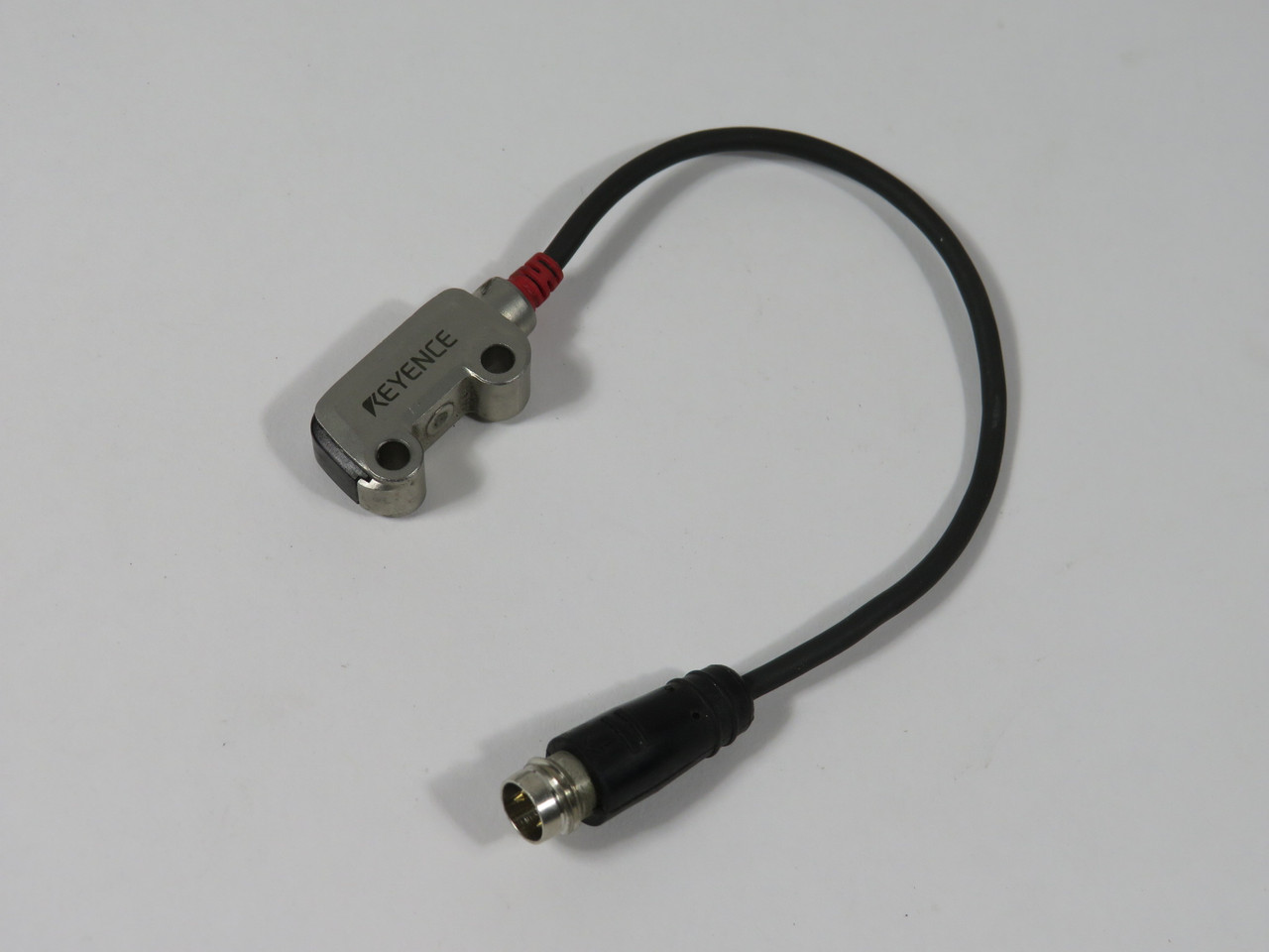 Keyence PR-MB30CP Reflective Photoelectric Sensor 10-30VDC 50mA 1-30mm PNP USED