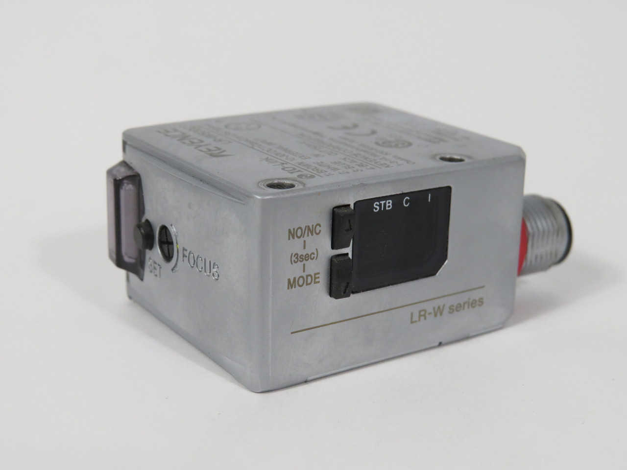 Keyence LR-W500C Full-Spectrum Sensor 10-30VDC 50mA 30-500mm M12 Connector USED