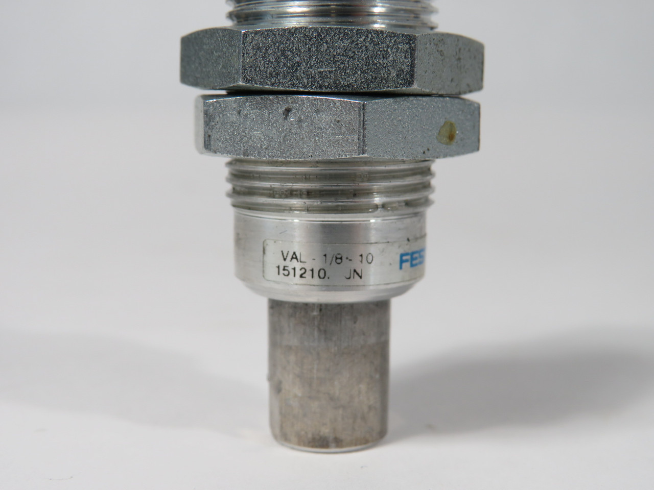 Festo 151210 VAL-1/8-10 Length Compensator 10mm G1/8 Connection USED