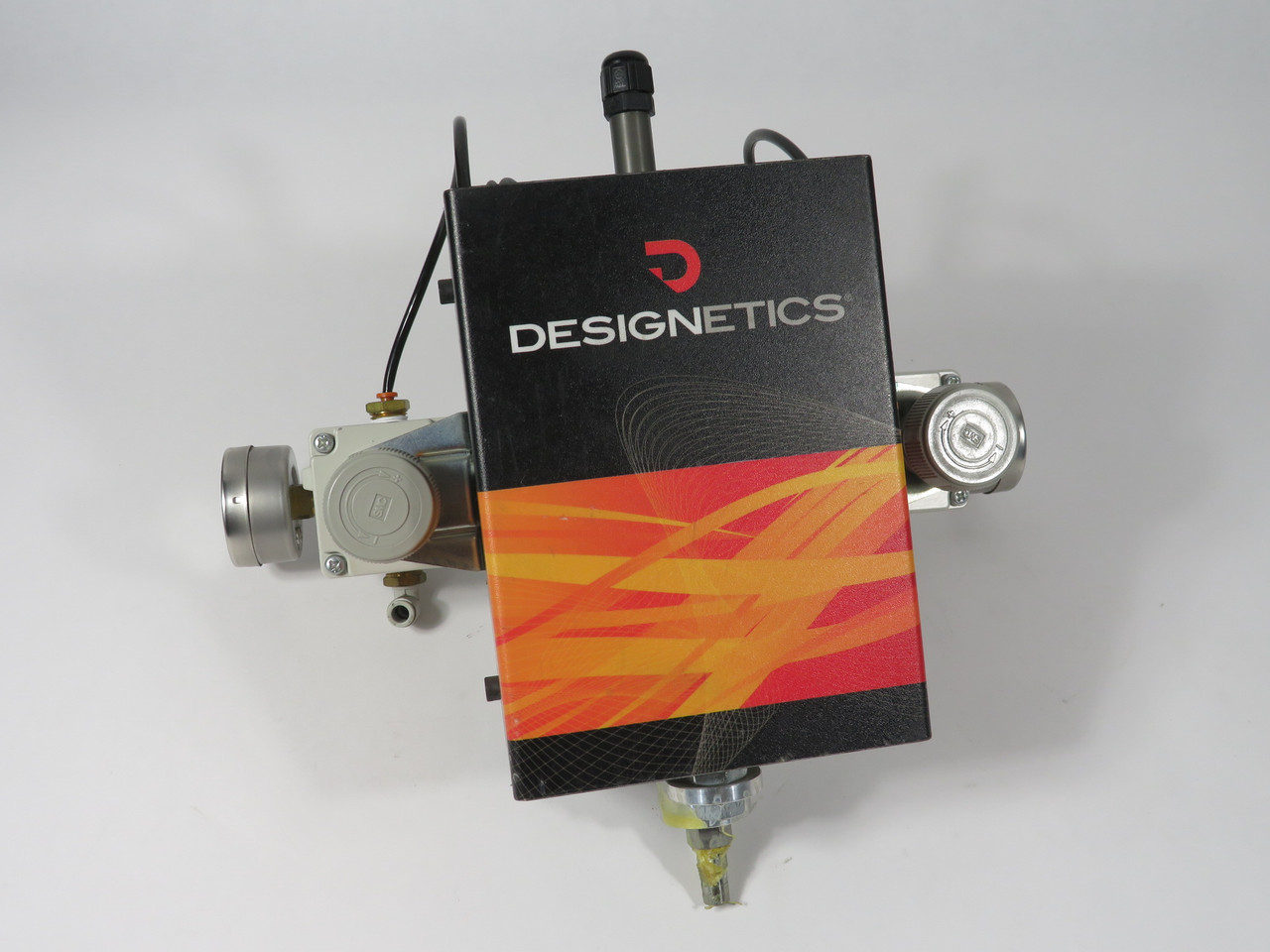 Designetics 10023-CE-A040 Precision Fluid Dispensing Equipment USED