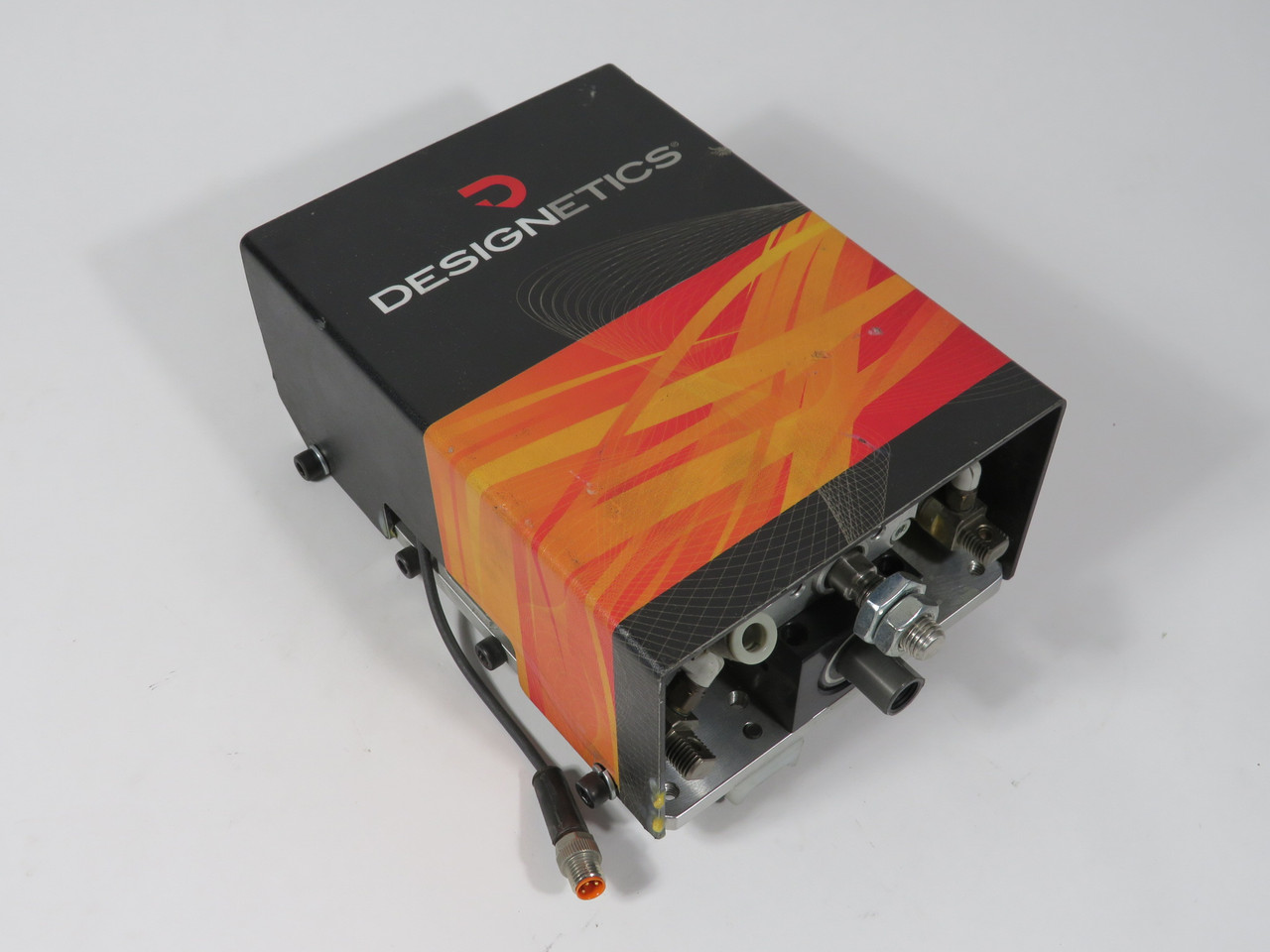 Designetics 10023-CE-A040 Precision Fluid Dispensing Equipment USED